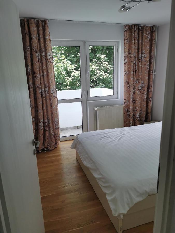 Confortable Cozy Apt Bukarest Kültér fotó