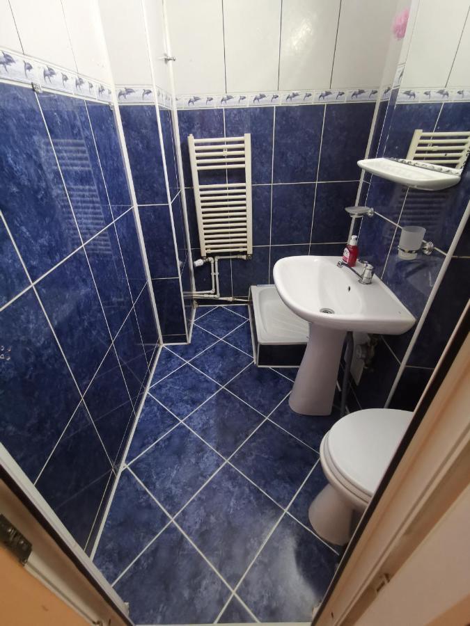 Confortable Cozy Apt Bukarest Kültér fotó