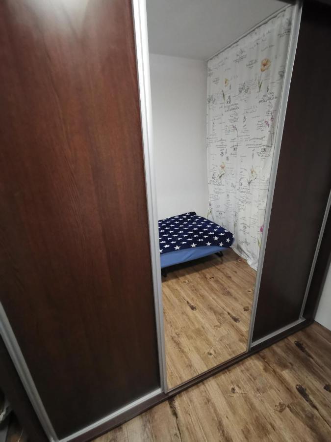 Confortable Cozy Apt Bukarest Kültér fotó